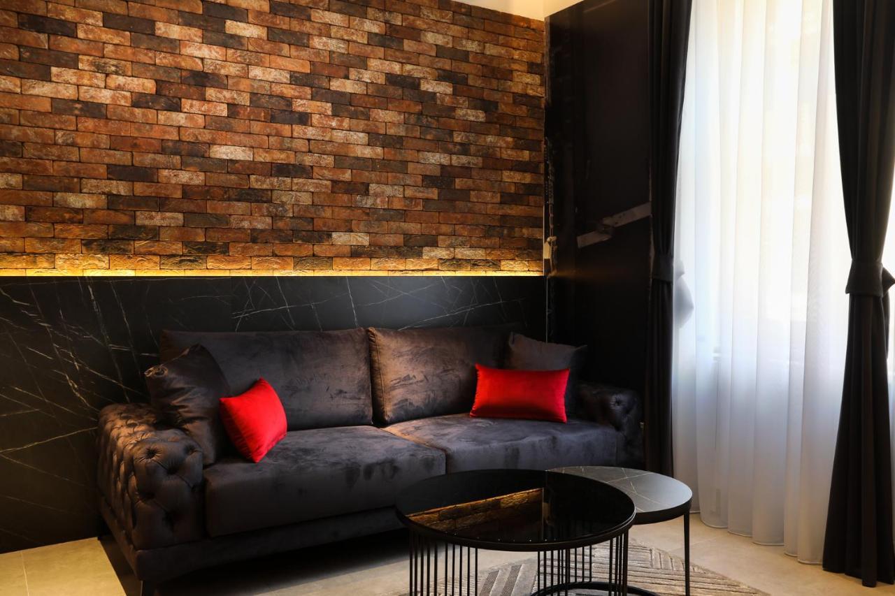 Lofty Exclusive Apartments ซาราเยโว ภายนอก รูปภาพ